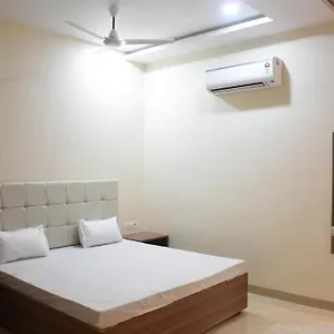 https://bharat-milap-pg.hotels-varanasi.com